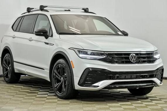 VOLKSWAGEN TIGUAN 4MOTION 2024 3VV8B7AX5RM193596 image